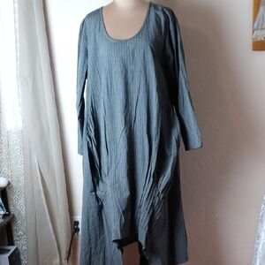 NWT Tulip Gray Long Sleeve Dress